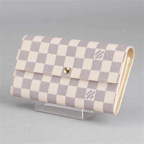 louis vuitton damier azur alexandra wallet|Louis Vuitton sarah wallet damier.